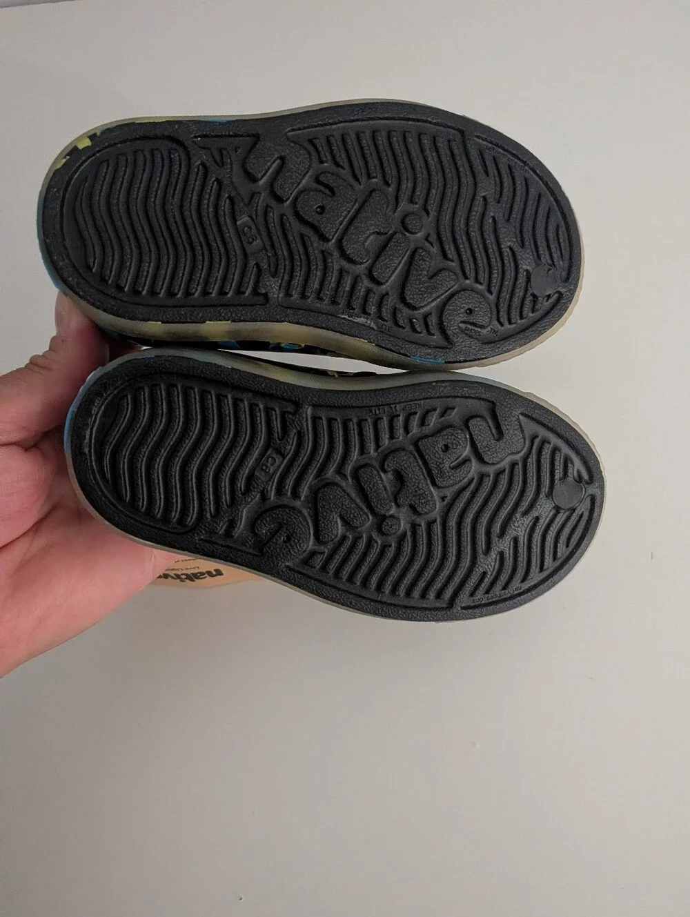 NWT Native Jefferson Glow In The Dark Toddler Water Shoes Slip On C6 EU 22 Chart